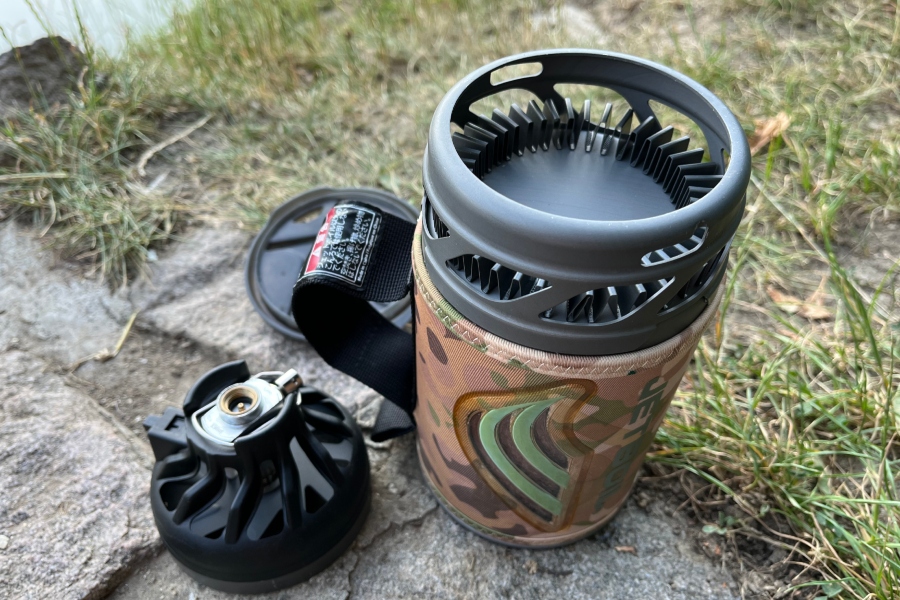 Outdoor stove cooking system Jetboil Flash with FluxRing technology