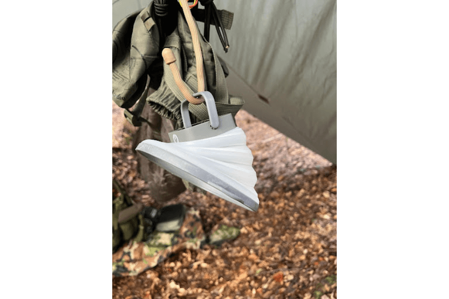 Scout Solar Light Tactical positioning