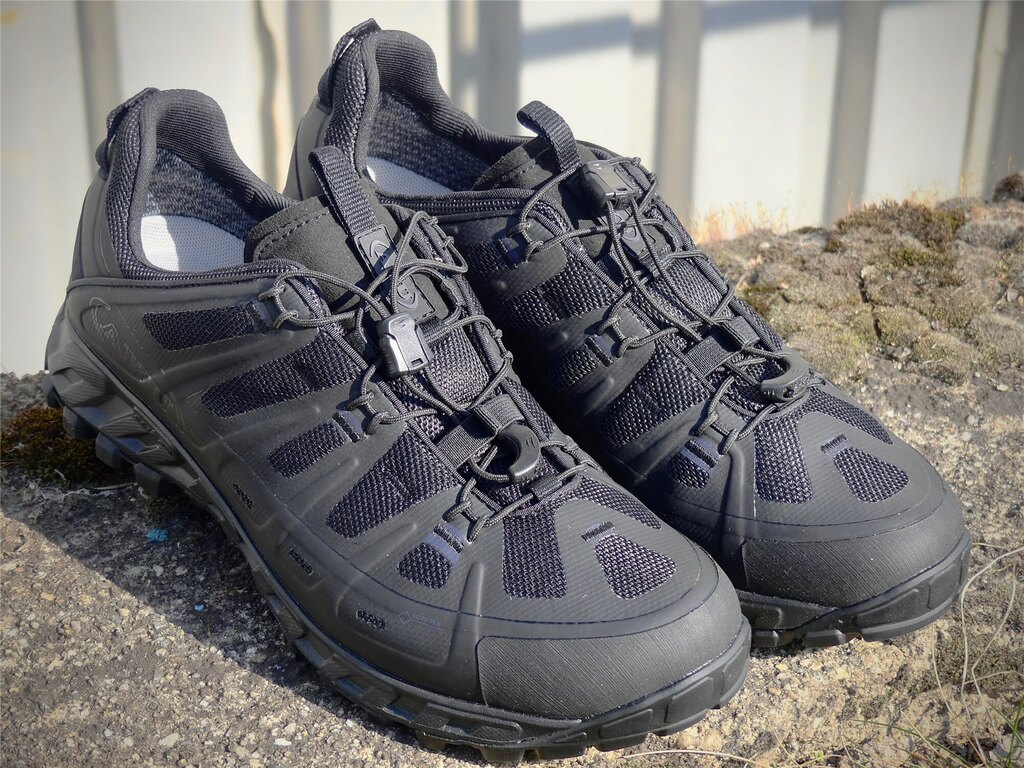 AKU Tactical® Selvatica GTX® Boots - black
