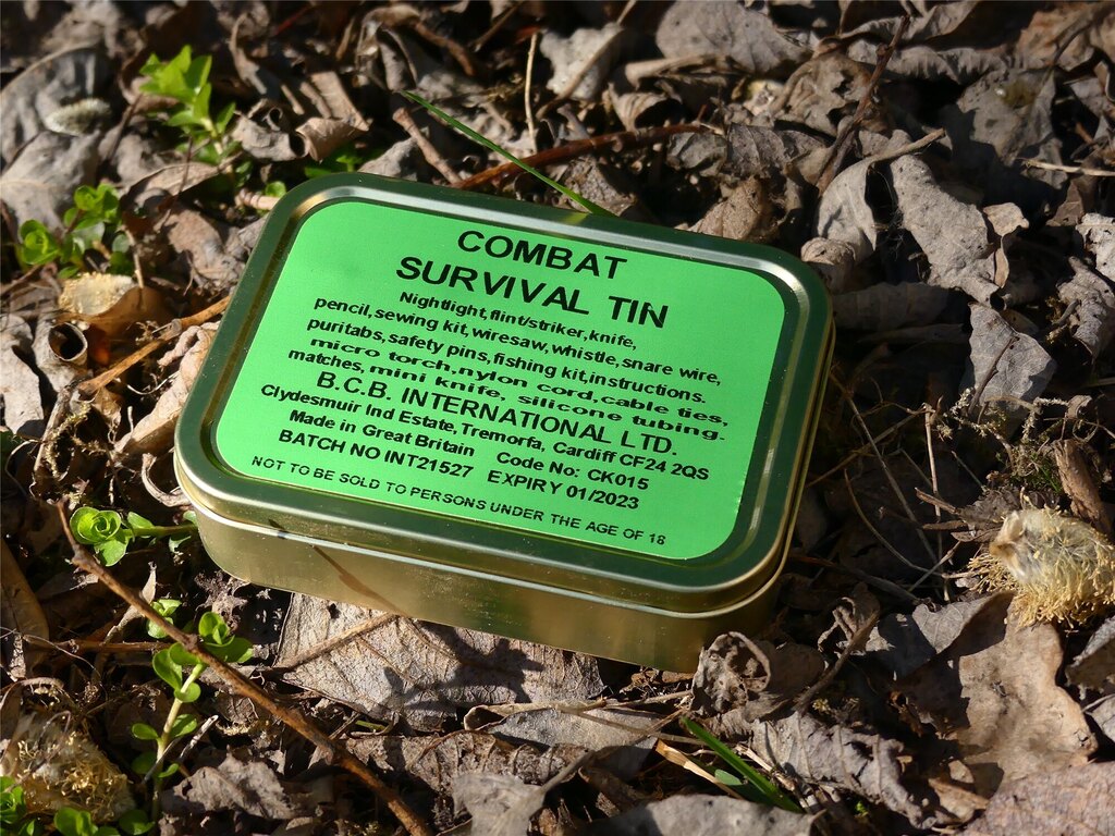 BCB® Combat Survival Tin