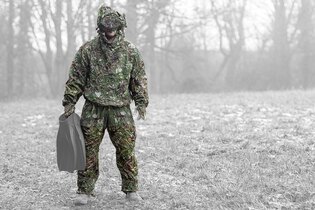 Camouflage Suit Diver Camo Ghosthood IRR