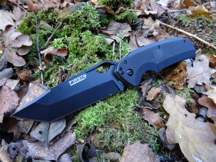 First Tactical® Diamondback Knife Tanto - black