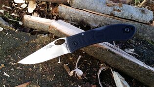 Folding Knife KA-BAR® Dozier Folding Hunter thumb notch